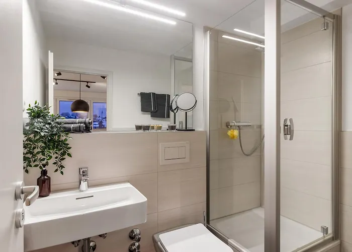 Fuer 1-2 - Wlan - Parkplatz - Homeoffice アパート カイザースラウテルン