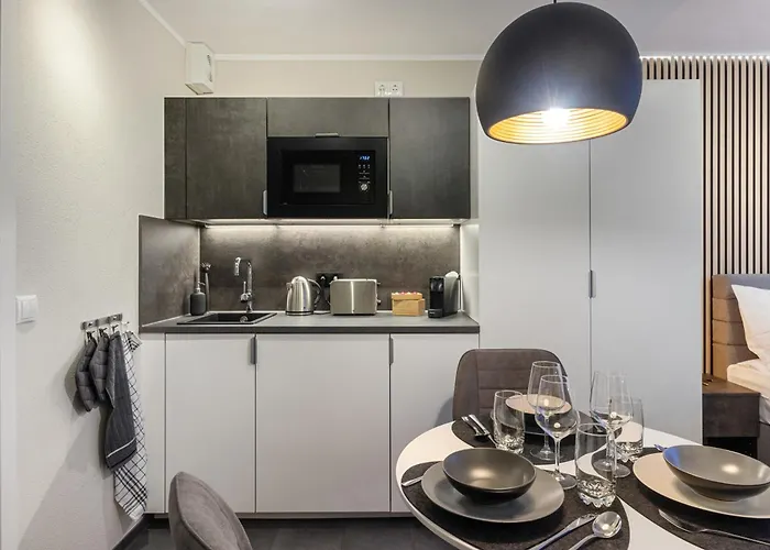 Fuer 1-2 - Wlan - Parkplatz - Homeoffice カイザースラウテルン